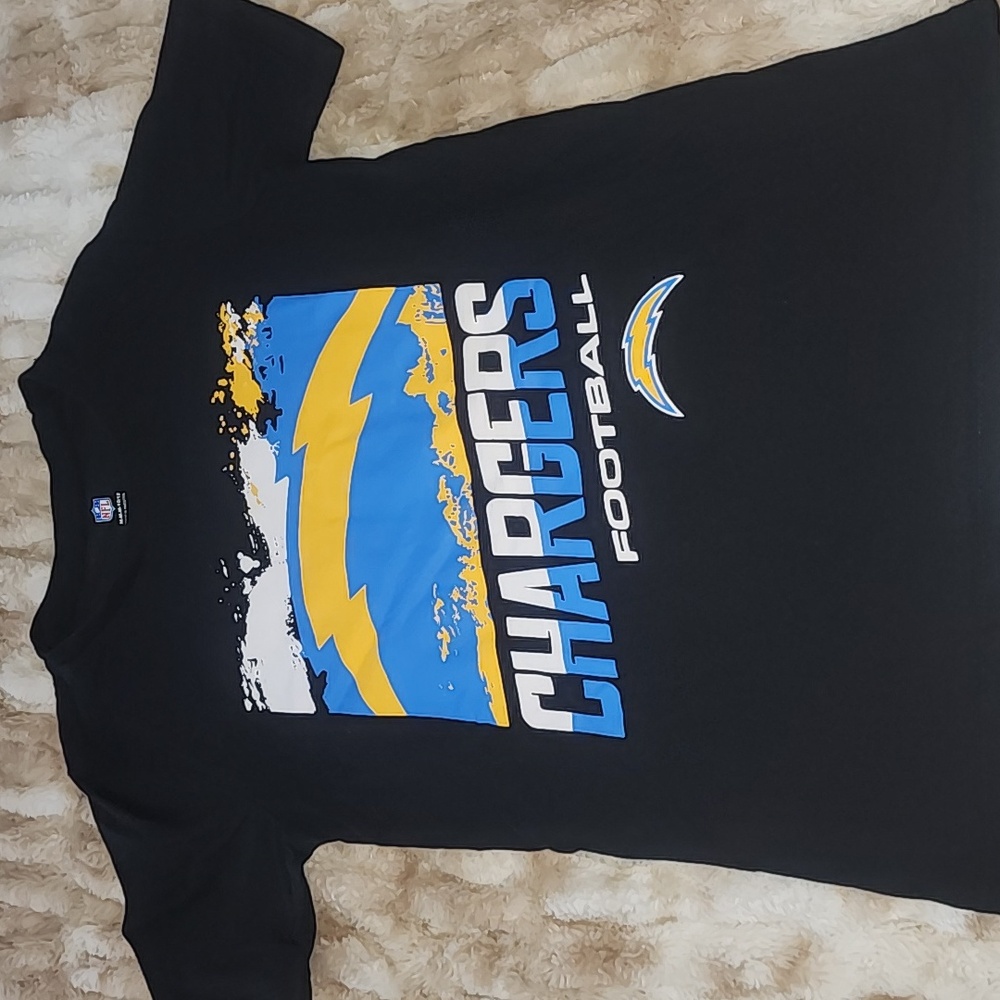Kids chargers shirt